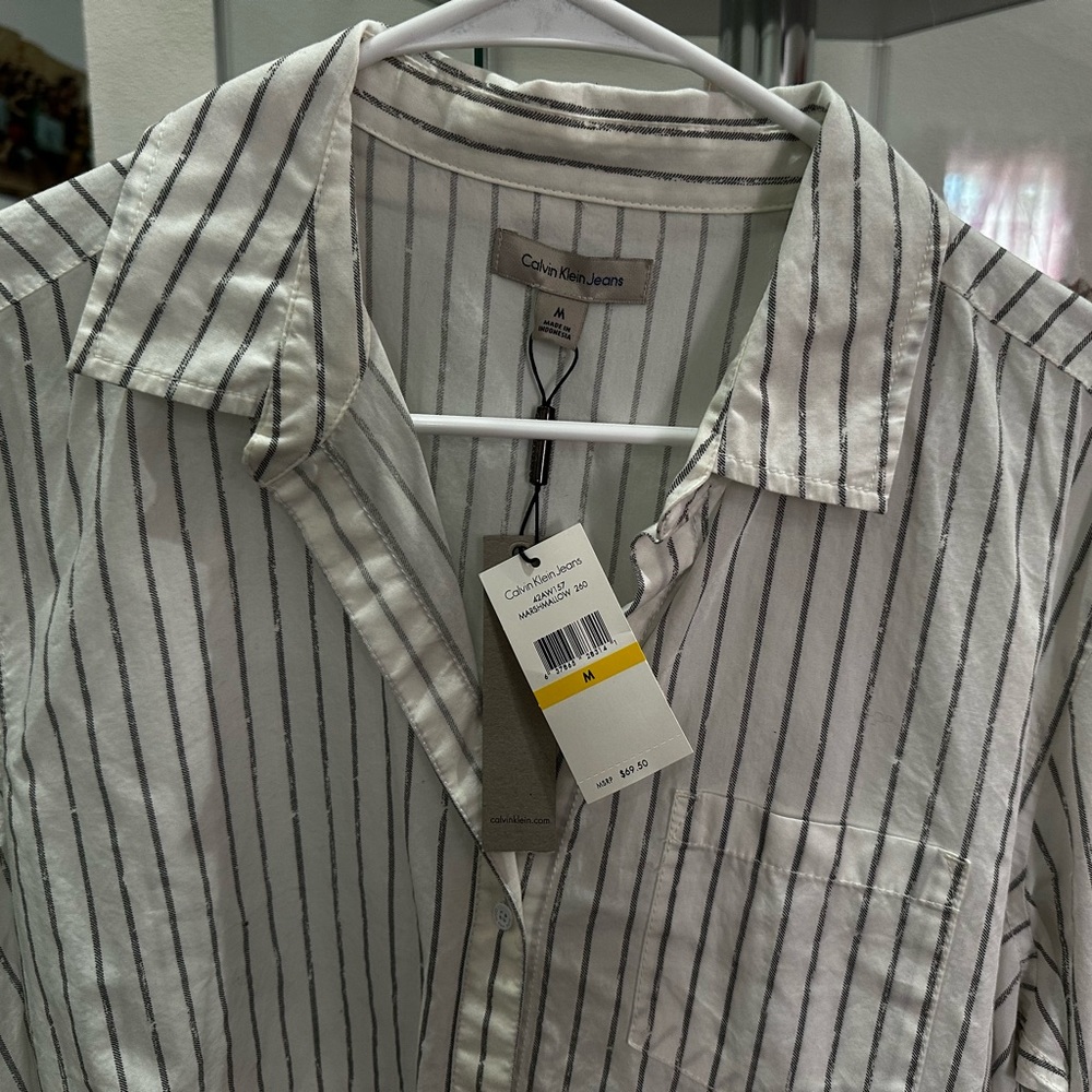 Button down shirt - Picture 2 of 4